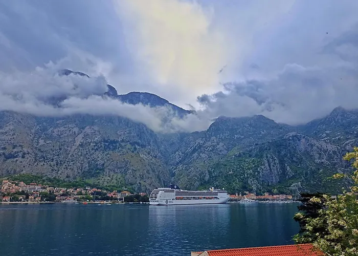 Apartment Kotor